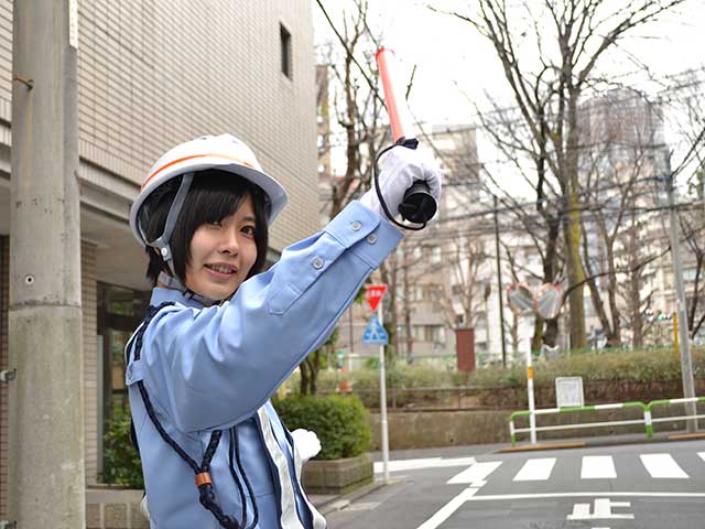 交通誘導警備、雑踏・イベント警備イメージ